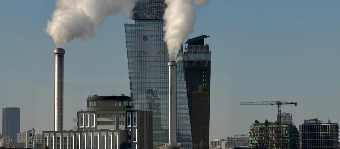 Am 21. Januar 2026 beschloss das Bundeskabinett einen aktualisierten Gesetzentwurf zur 45. BImSchV, mit der die novellierte IED in deutsches Recht umgesetzt werden soll